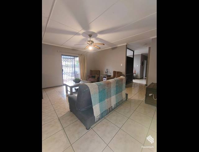 3 BEDROOM HOUSE FOR SALE IN SASOLBURG EXT 23